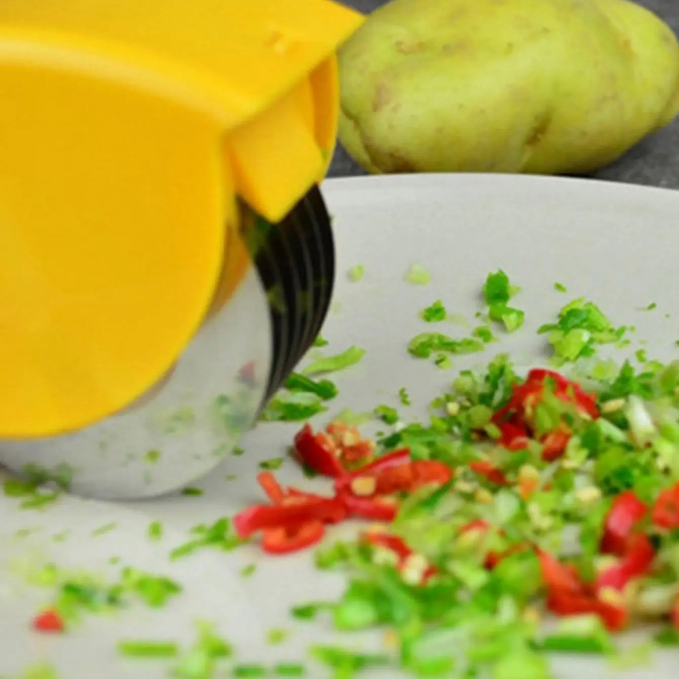Kitchen Gadgets Wirecutter - أدوات قطع المطبخ الإبداعية النطاط ،
