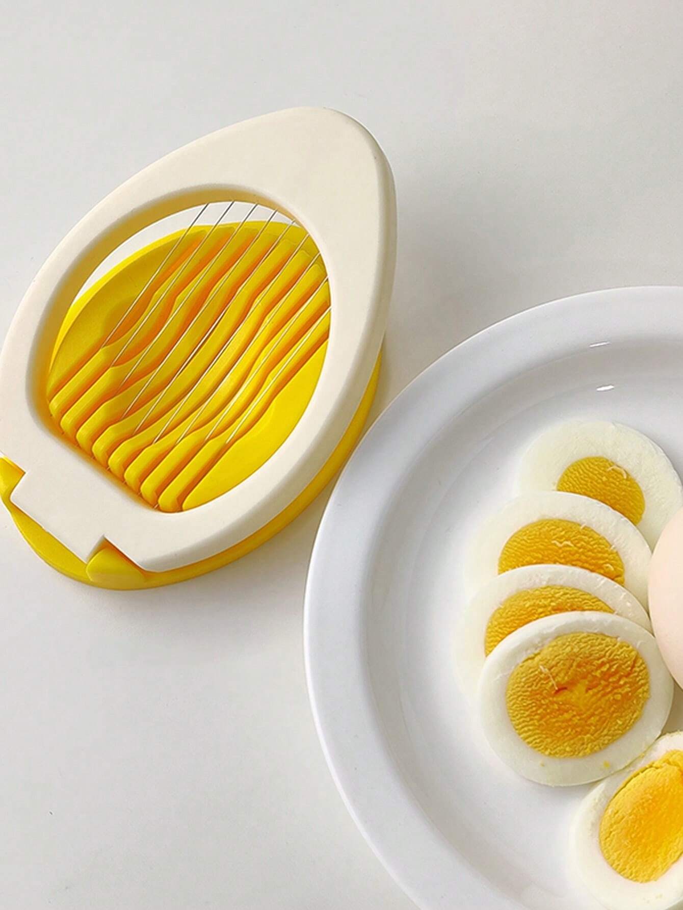 قطاعة بيض ثنائية اللون متعددة  - مراجعة Kitchen Gadgets Wirecutter وسعره